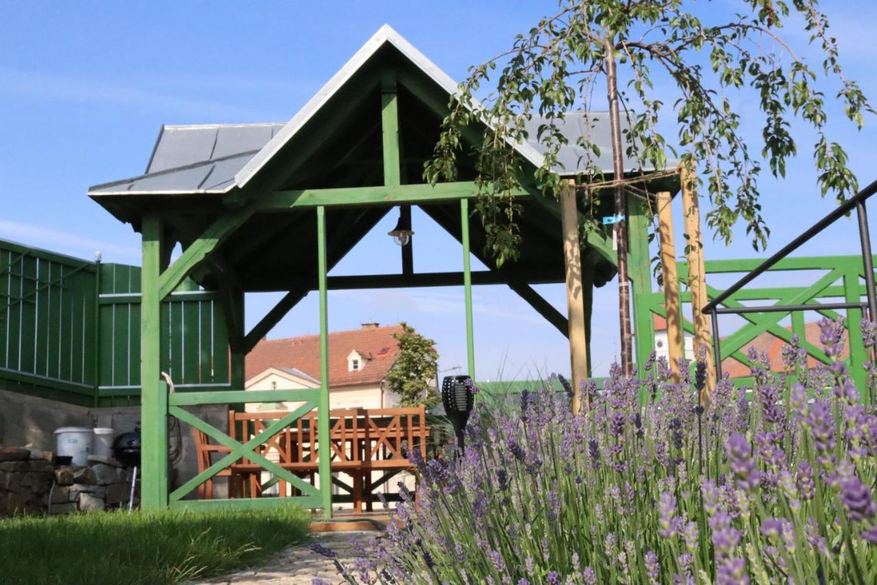 Penzion-apartmán Souček Jindřichův Hradec Exterior foto